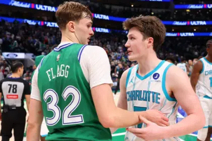 Ranking de Novatos NBA: Knueppel Destaca, ¿Carrera por el ROY Definida?