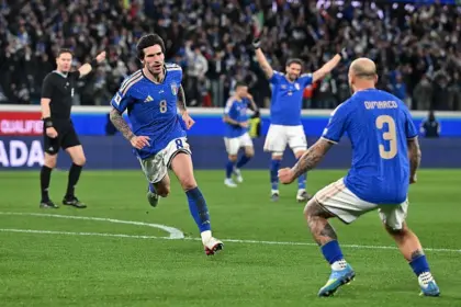 Tonali y Kean impulsan a Italia a la final del playoff rumbo al Mundial