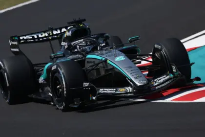 F1 Japón: Russell (Mercedes) lidera Práctica 1, McLaren sorprende