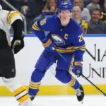 Dahlin Emocionado: Su Prometida Regresa al Hockey Tras Trasplante