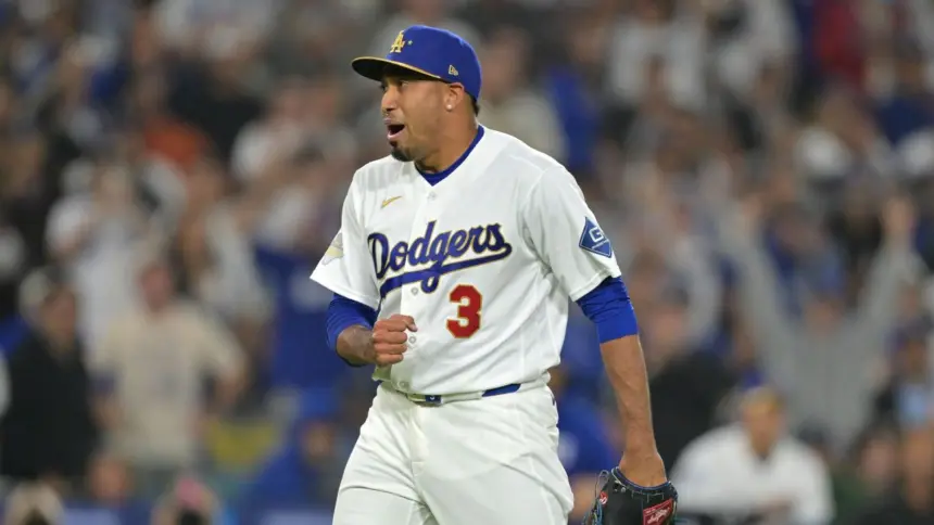 Edwin Díaz y su explosivo debut con los Dodgers: Salvamento y trompetas 1 Edwin Díaz y su explosivo debut con los Dodgers: Salvamento y trompetas