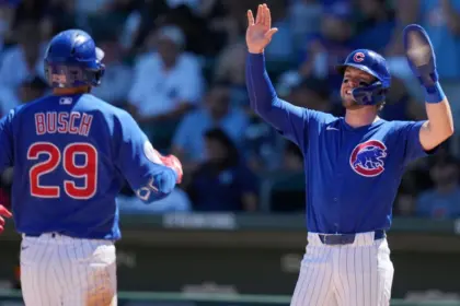 Hoerner Asegura Futuro con Cubs: Extensión Millonaria de $141 Millones