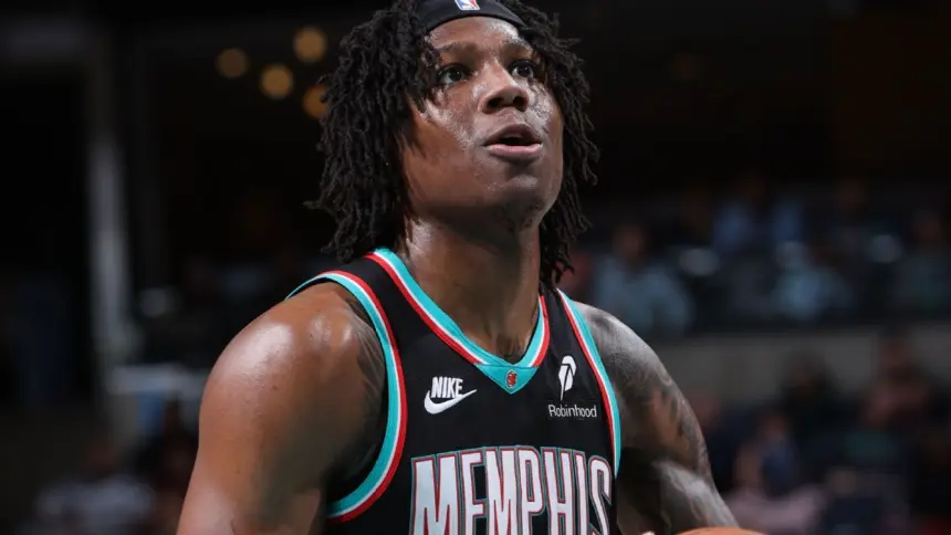 Jackson de Grizzlies Acusa Favoritismo Arbitral hacia Durant de Rockets