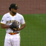 Piratas Refuerzan Bullpen: Dominicano Wilber Dotel Ascendido a MLB