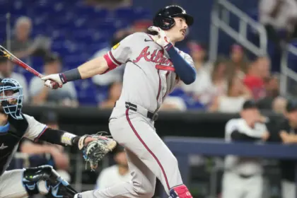 Braves aplastan a Marlins: Yastrzemski y Harris II lideran la ofensiva
