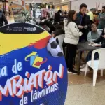 Fiebre Mundialista: Colombia, epicentro del intercambio de cromos y pasión futbolera
