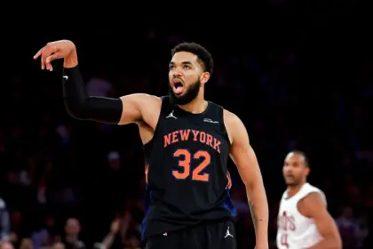 Knicks Brillan en Casa: Ventaja 2-0 ante Cavaliers en Final del Este NBA