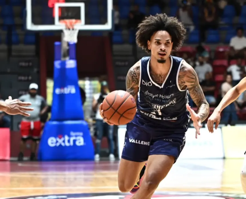 Marineros de Puerto Plata arrasan a Leones en la Super Liga LNB