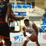Titanes del Sur triunfan ante Marineros con brillante debut de Bautista
