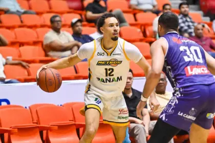 Marineros de Puerto Plata dan la sorpresa y vencen a Metros en Santiago