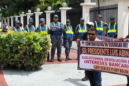 Contratistas exigen al MINERD devolución de RD$113 millones retenidos
