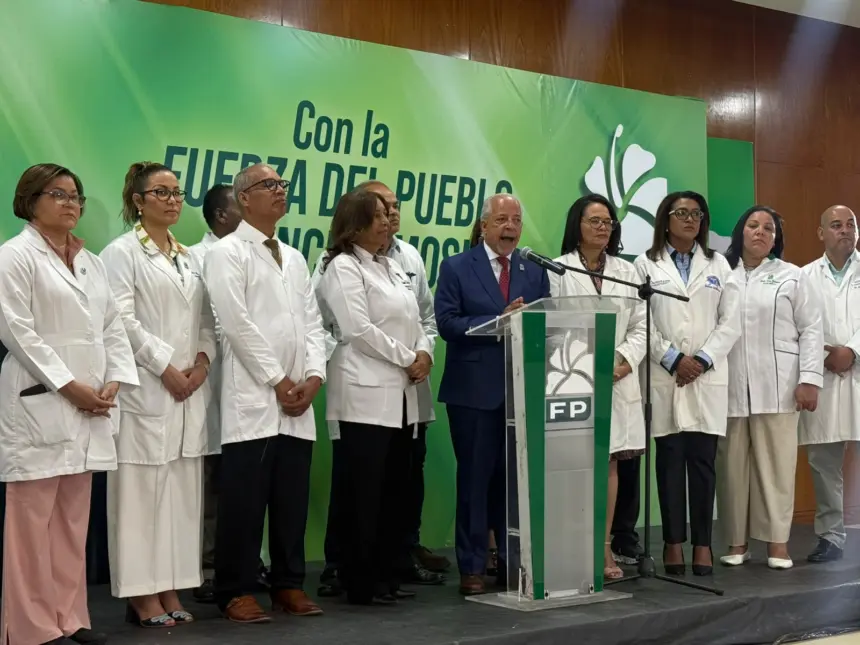 Fuerza del Pueblo denuncia colapso en servicios de salud dominicanos
