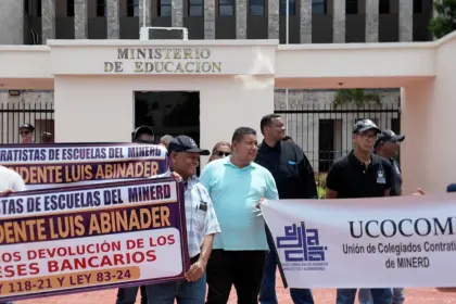 MINERD espera a la Contraloría para resolver pagos a contratistas escolares