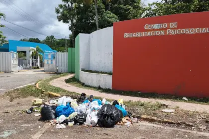 Crisis de basura en Los Cocos de Pedro Brand: vecinos claman por ayuda