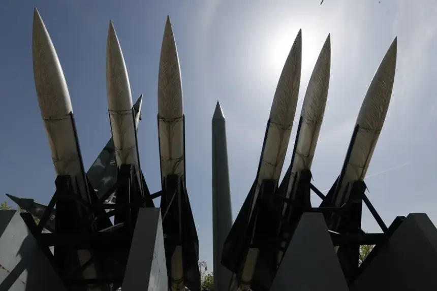 Corea del Norte dispara misil balístico al mar tras tensiones con Japón 1 Corea del Norte dispara misil balístico al mar tras tensiones con Japón