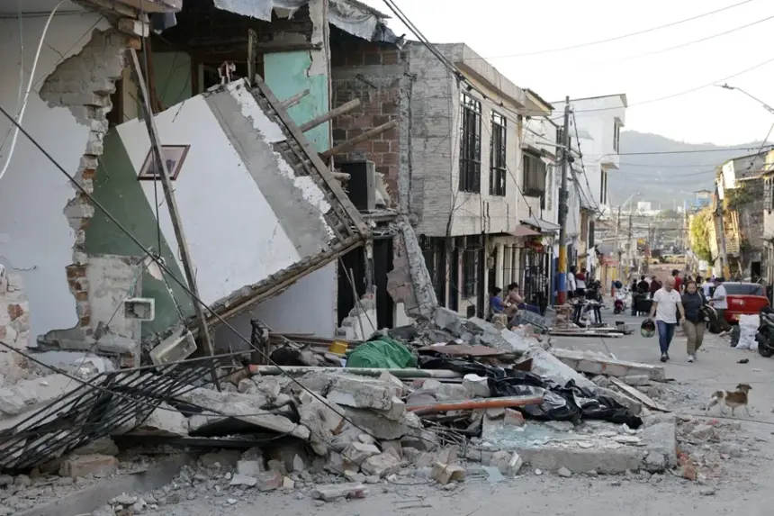 Colombia en crisis: labores de rescate tras terremoto de magnitud 7.4