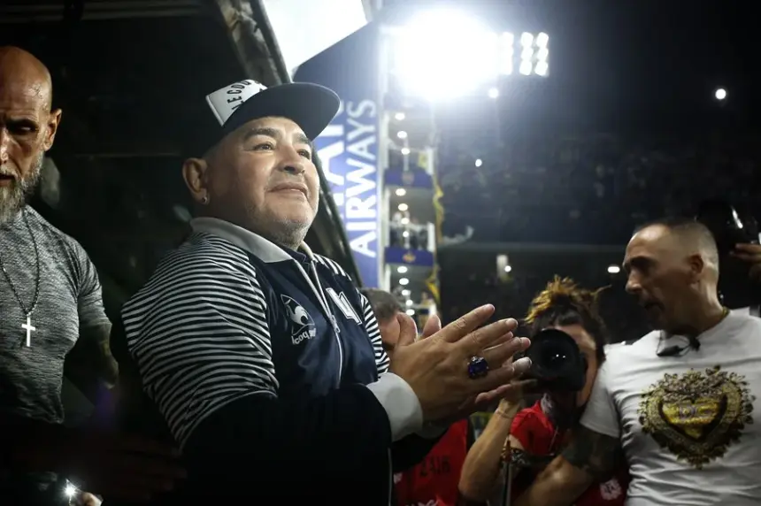 Perito revela negligencia médica en la muerte de Diego Maradona