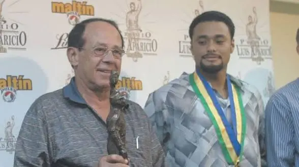 Johan Santana lleva el Premio Luis Aparicio al Salón de la Fama