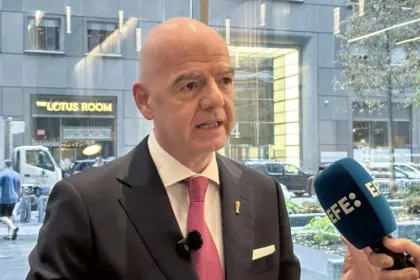 Gianni Infantino y el mundo del fútbol se solidarizan con Colombia