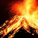 Alerta mundial por erupción simultánea de volcanes Kilauea, Etna y Fuego