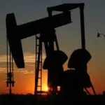 Petróleo WTI sube tras tensiones militares en el mar Rojo y golfo de Omán