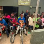 Ejército intercepta 76 indocumentados y retiene motocicletas en frontera