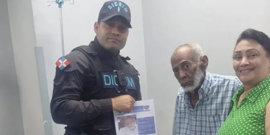 Policía Nacional localiza sano y salvo a adulto mayor en San Cristóbal