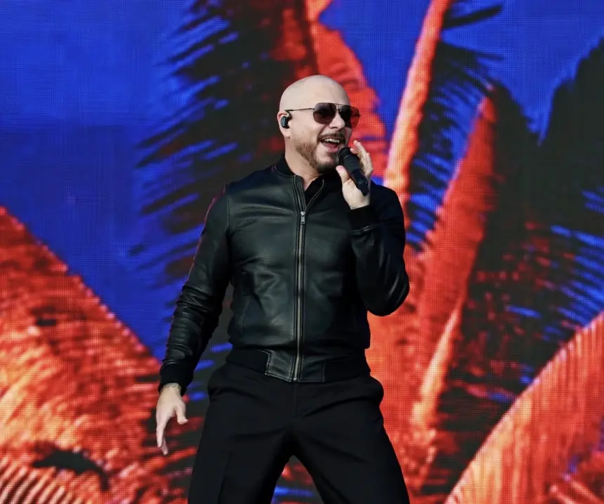 Pitbull regresa con Pitcoin su nuevo álbum de estudio tras exitosa gira
