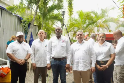 UTECT inicia titulación en Los Praditos para 1,800 dominicanos