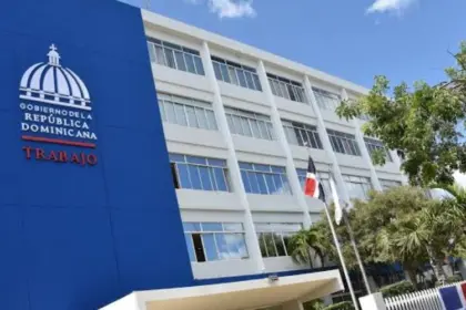 Ministerio de Trabajo confirma feriado del 16 de agosto es inamovible