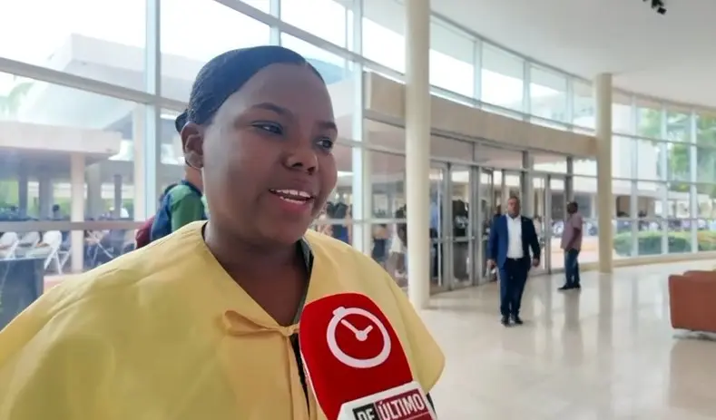 UASD gradúa 716 nuevos profesionales en emotiva ceremonia en Santo Domingo
