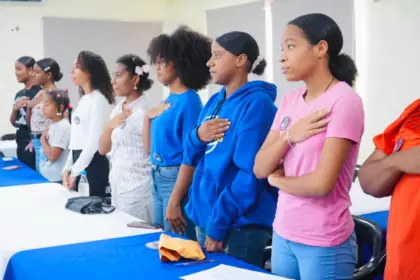 Regional 03 de Azua impulsa el liderazgo femenino en tecnología y TIC
