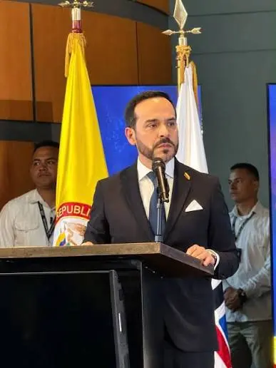 De la Espriella busca apoyo privado para reconstruir Colombia tras sismo