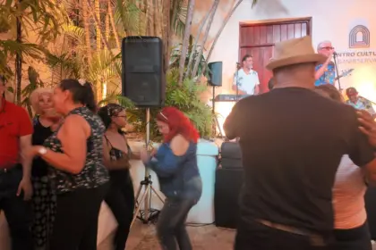 Banreservas rinde tributo al son dominicano con homenaje a Minier y Namnúm