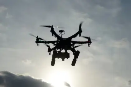 Ataque con drones en Colombia deja un militar muerto y varios heridos