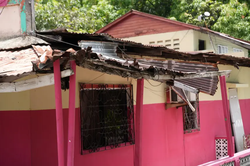 Bomberos de Pedro Brand operan en condiciones críticas y de deterioro