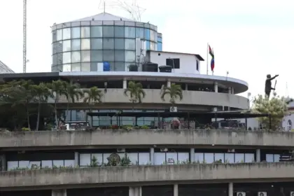Excarcelan a seis presas políticas en Venezuela tras diálogo nacional
