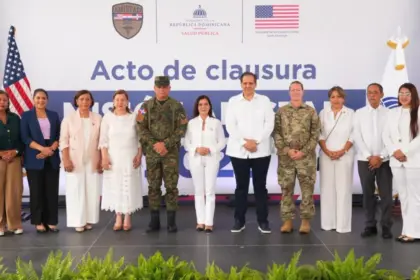 Misión Amistad 2026 brinda asistencia médica a 1,900 personas en La Vega