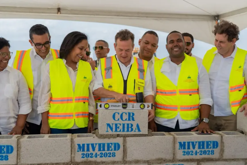 Inicia construcción del nuevo CCR en Neiba para transformar el sistema 1 Inicia construcción del nuevo CCR en Neiba para transformar el sistema