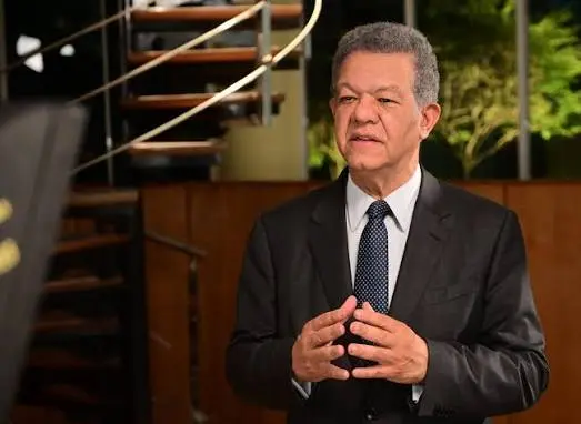 Leonel Fernández analiza el futuro político de Santiago Matías Alofoke