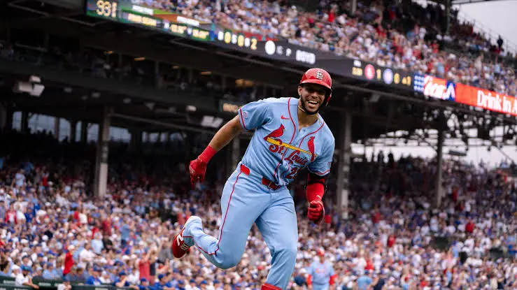 Joshua Báez hace historia en MLB con tres jonrones en su debut