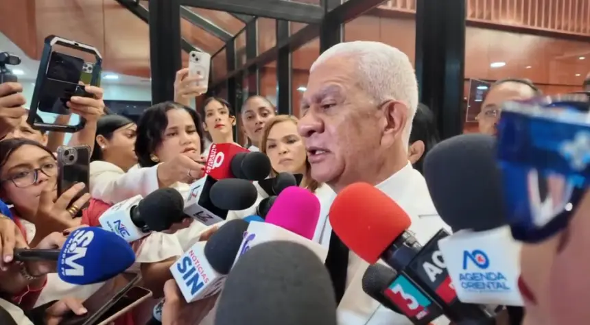 Ricardo de los Santos pide prudencia tras retiro de diplomáticos cubanos