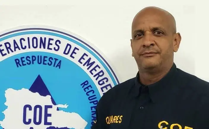Erdwin Robert Olivares Luciano es nombrado nuevo director del COE