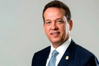 Ito Bisonó es el nuevo ministro de Relaciones Exteriores de RD