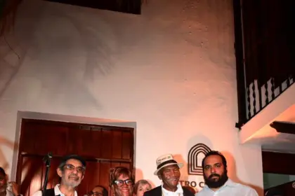 Homenaje a Kundengo Minier y César Namnúm por su legado al son dominicano
