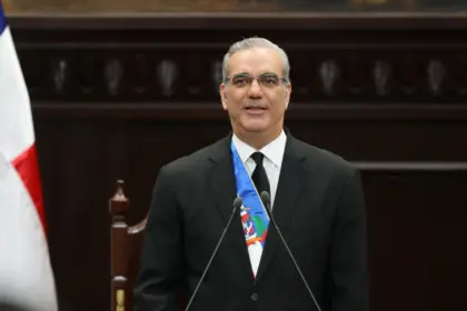 Abinader realiza cambios estratégicos en el tren gubernamental dominicano