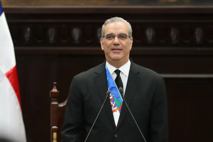 Abinader realiza cambios estratégicos en el tren gubernamental dominicano