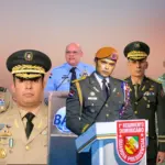 Abinader designa nuevos comandantes del Ejército y Fuerza Aérea RD