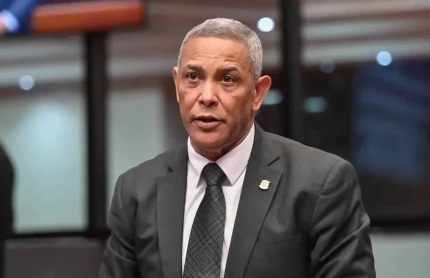 Franklin Romero: 10 años de gestión legislativa y obras en Duarte
