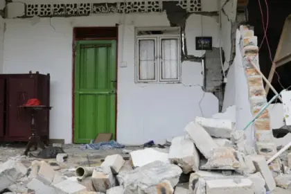 Familia Gilinski dona 48 millones de dólares tras terremoto en Colombia